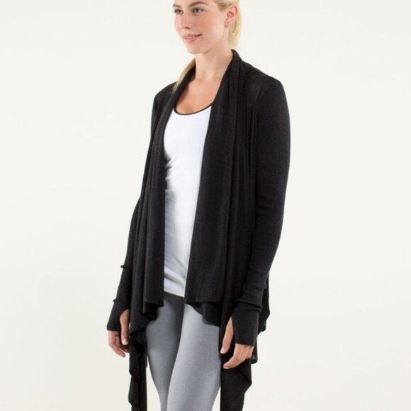 Lululemon Universal Wrap Black - Picture 3 of 13